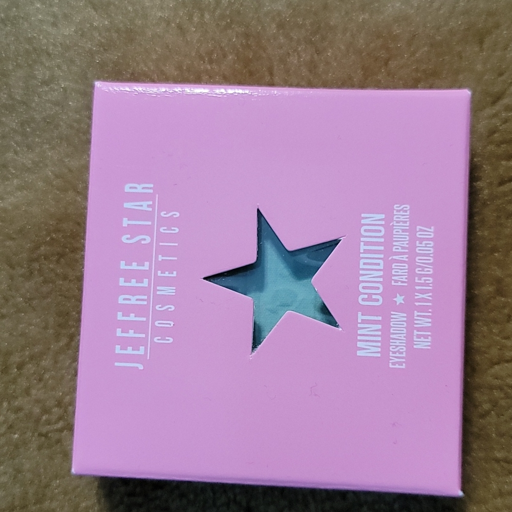 Eyeshadow single